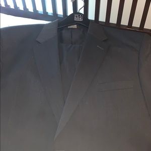 Men’s taylored suit